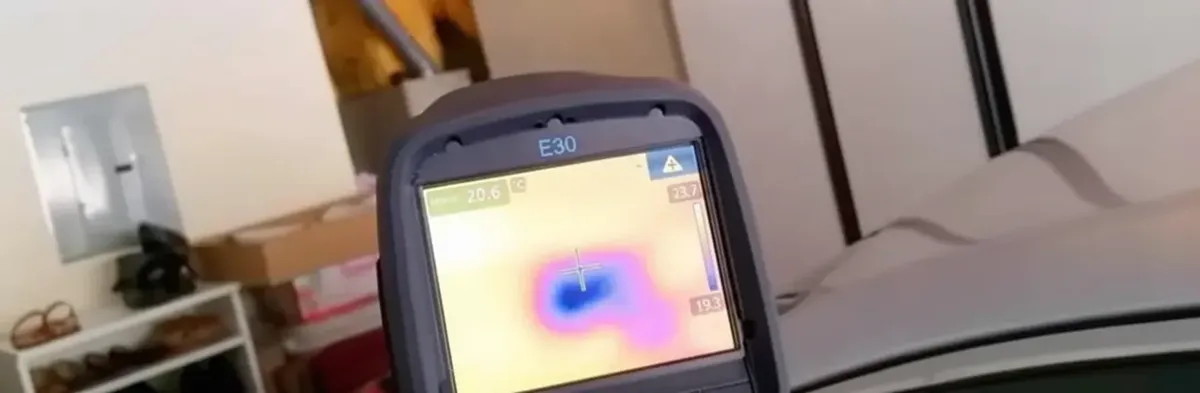 mold inspection using thermal imaging technology to detect moisture and hidden mold in a home in Cincinnati, OH